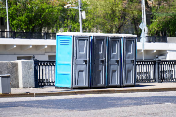 Portable Toilet Options We Offer in Brandon, FL